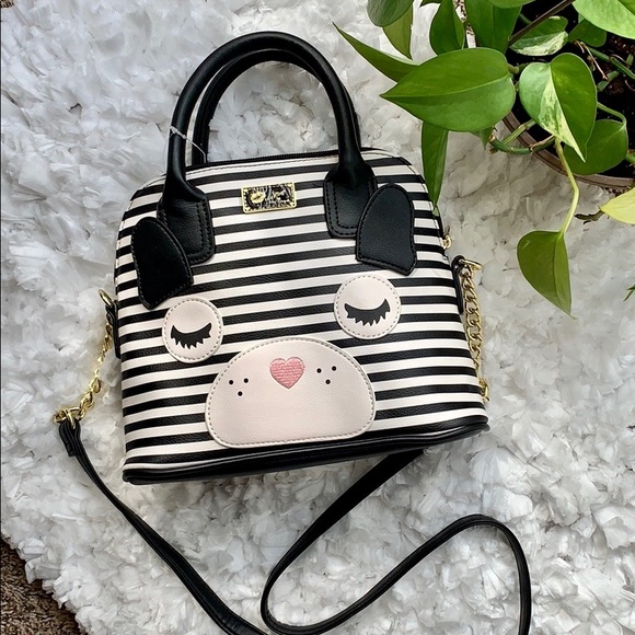 Betsey Johnson Handbags - NWT Betsey Johnson Purse